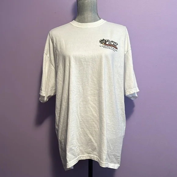 Bearded Clam Tee - Picture 4 of 7